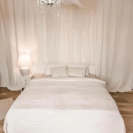 Angel Atelier Apartment *